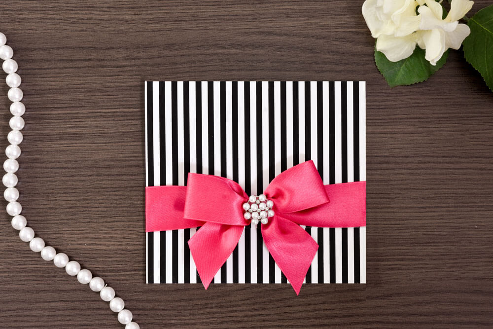 Invitación de 15 años con fotografía estilo editorial